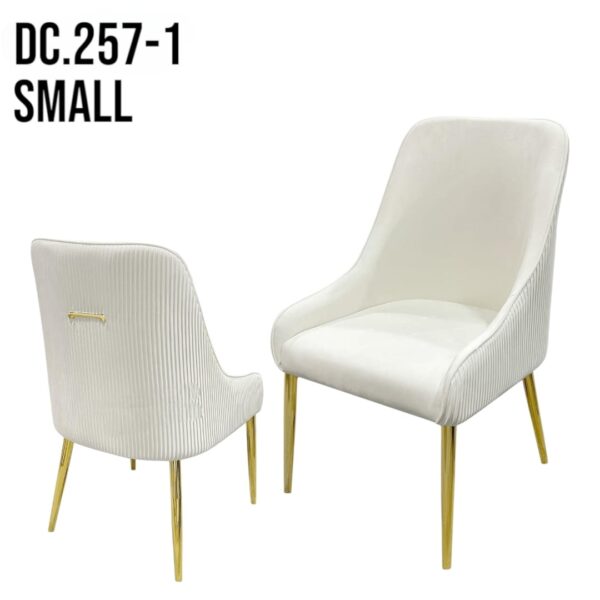 Luxury Velvet Dining Chair with Gold Legs – Modern Accent Chair for Home & Café