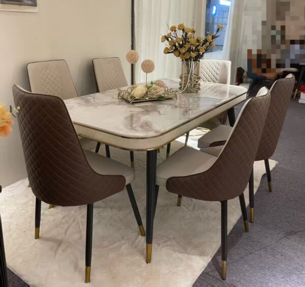 Marble Top Dining Table – Luxury Dining Table in UAE